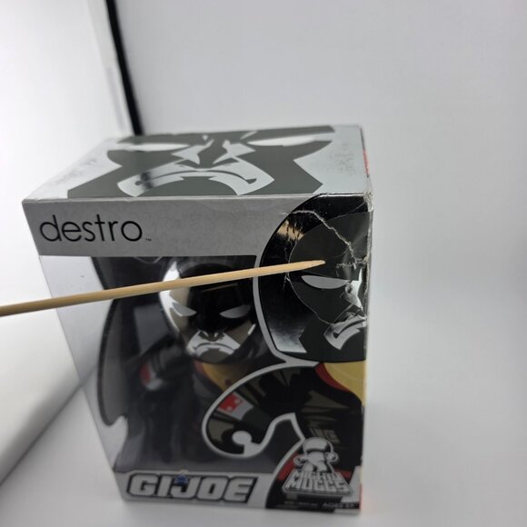 2008 Hasbro Mighty Muggs G.I.‎ Joe Destro w/Pistol Collectible Vinyl Figure NEW - Picture 5 of 9